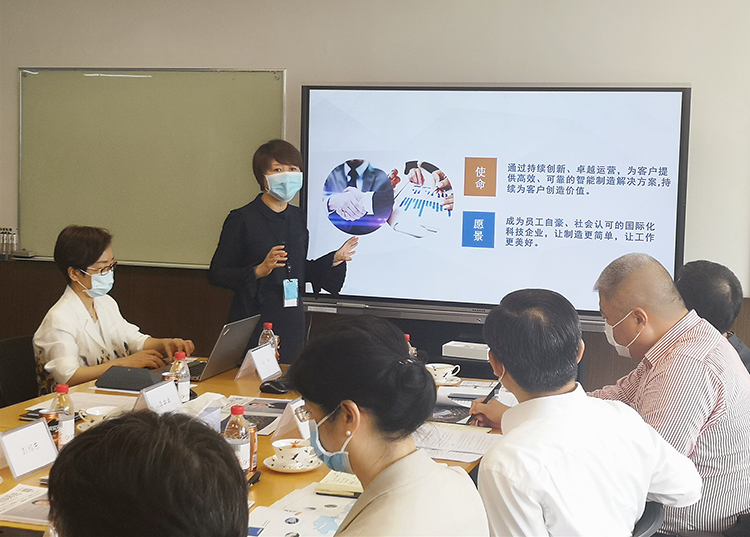 副市长一行调研j9九游会官方网站技术.jpg